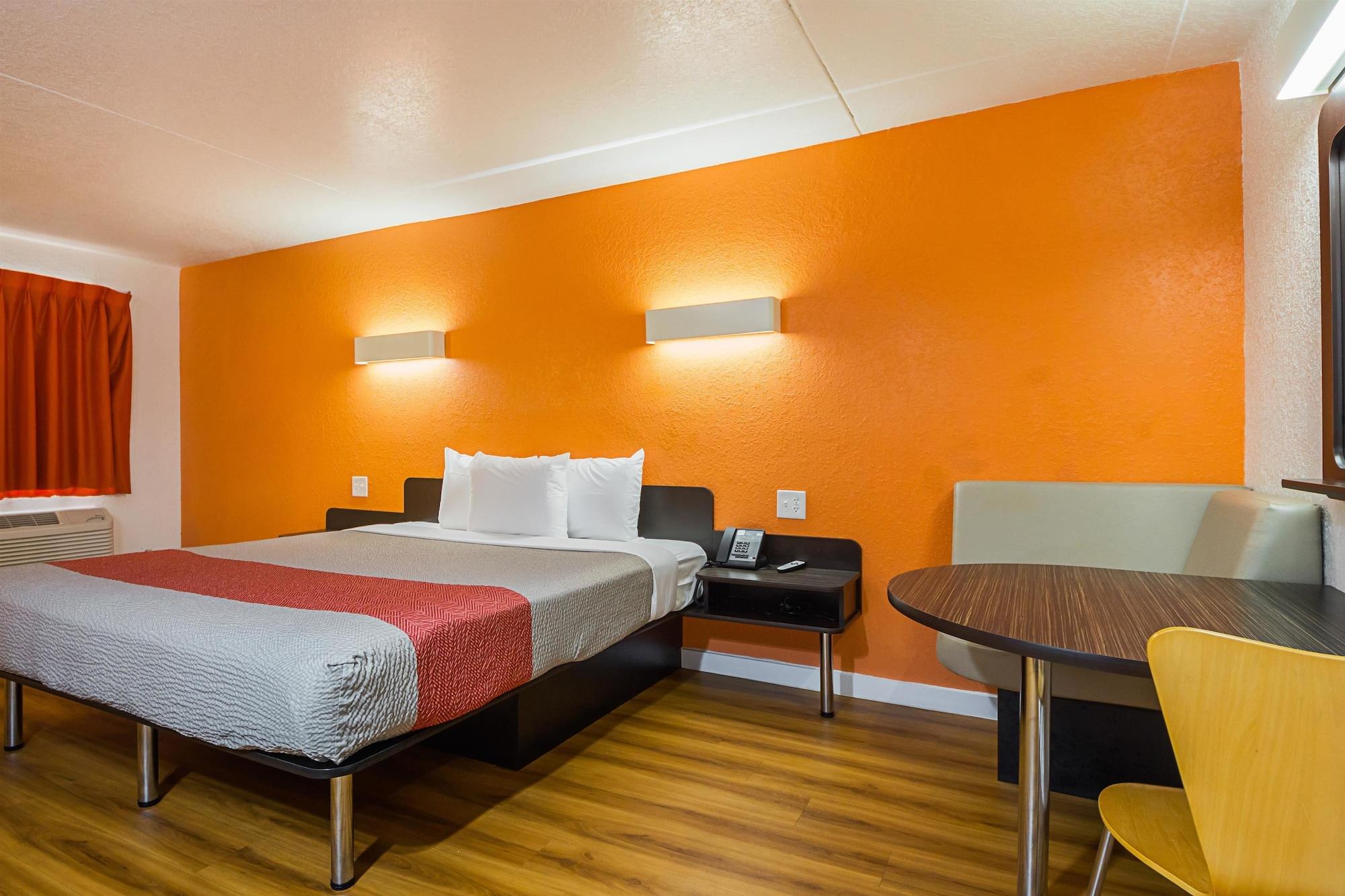Motel 6-Garland, Tx - Northeast Dallas Eksteriør billede
