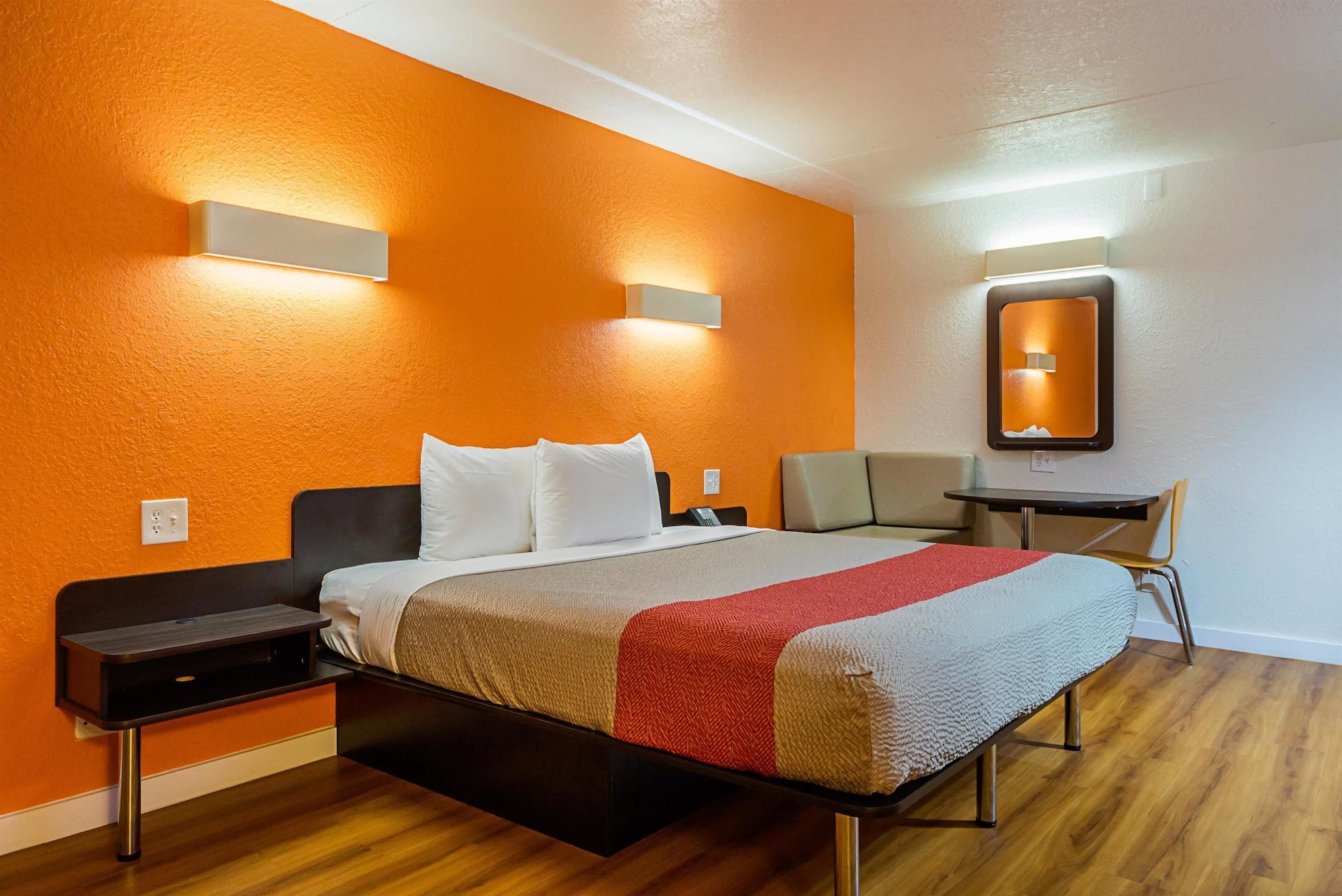 Motel 6-Garland, Tx - Northeast Dallas Eksteriør billede