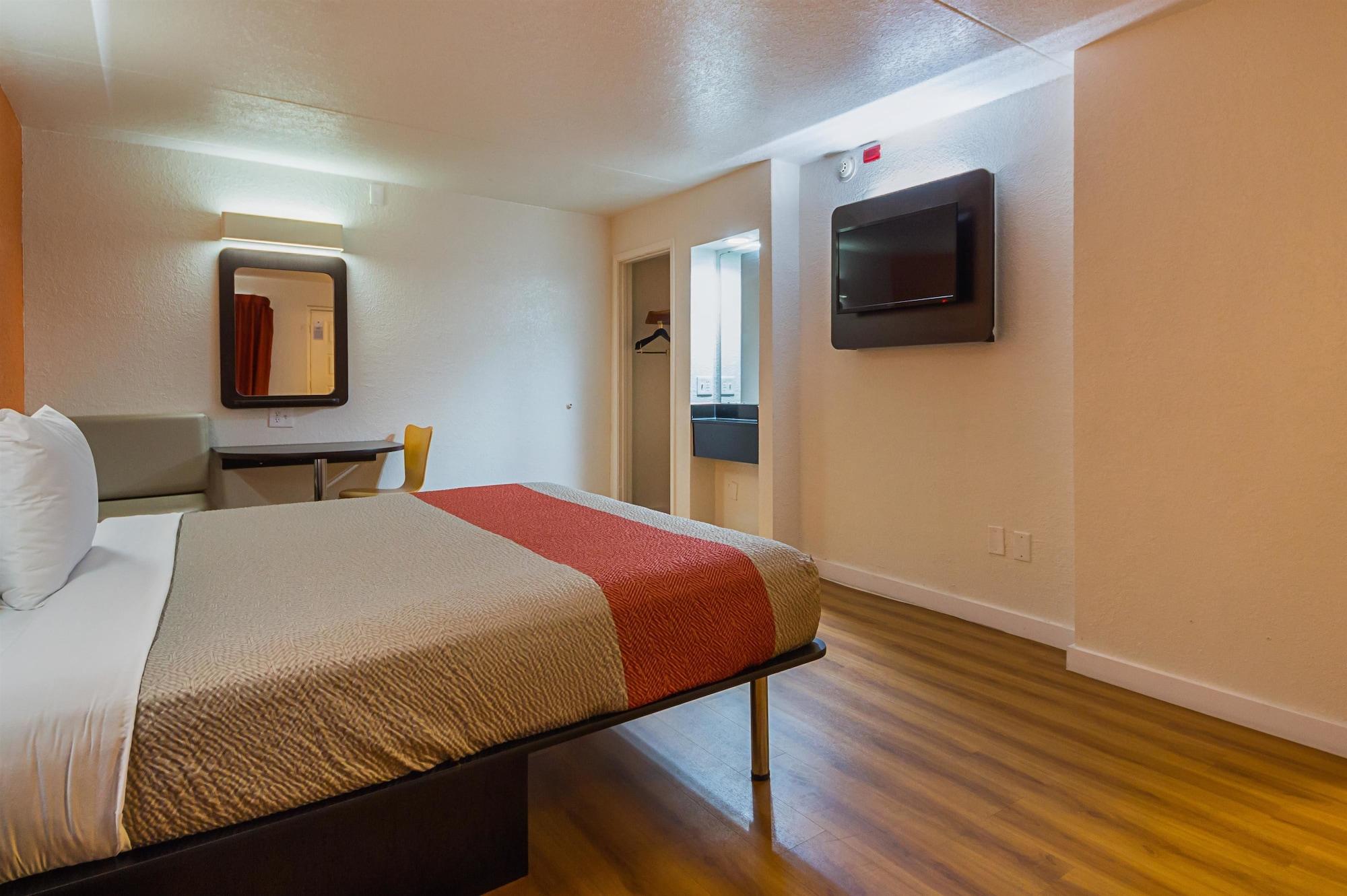 Motel 6-Garland, Tx - Northeast Dallas Eksteriør billede
